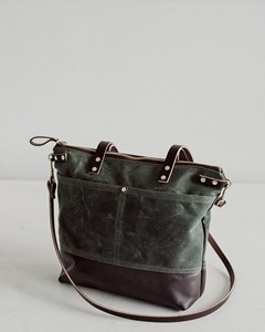 กระเป๋าผ้าใบเคลือบขี้ผึ้งกระเป๋าโท้ท LCTG-0058ซิปสะพายข้างสำหรับการเดินทางในชีวิตประจำวันทำจากหนังทำงานขนาดกลาง - Product Image 2