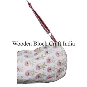 Sac de sport en coton bohème écologique fait à la main avec motif floral, support de rangement pour tapis de yoga, sac de sport avec design pliable pour la salle de sport et le yoga - Product Image 3