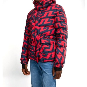 Suministro directo de fábrica Chaqueta acolchada de impresión totalmente personalizada Chaqueta acolchada de tendencia superior en color sólido - Product Image 5