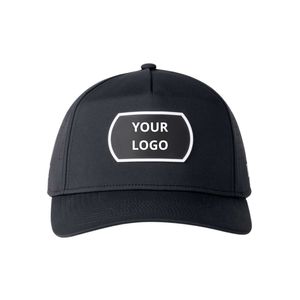Casquette de golf personnalisée avec logo en caoutchouc sur le devant, panneaux perforés au laser, fermeture à boucle en plastique pour activités de plein air - Product Image 4