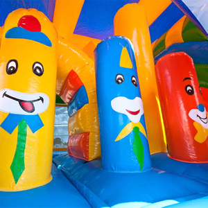 Castillo Inflable Personalizado con Tobogán para Jugar al Aire Libre - Product Image 3