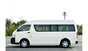 Toyota Hiace Van 2018 d'occasion, Diesel, Automatique, Turbo, Jantes en alliage R18, Sièges en cuir, Conduite à gauche, Moteur 8L, Toit ouvrant - Product Image 4