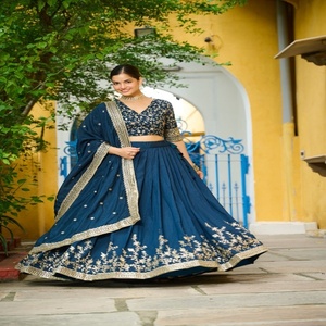 ผ้าไหม Vichitra ออกแบบแฟนซีพร้อมเลื่อมปักงาน lehenga choli ผู้ผลิตและผู้จำหน่ายจาก Surat ในอัตราที่ต่ำที่สุด - Product Image 1