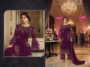 SIE présente un nouveau design accrocheur, un ensemble salwar 3 pièces / robe Anarkali en tissu georgette pour femmes ou filles, idéal pour les occasions festives. - Product Image 2