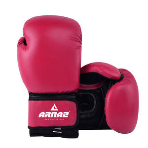 ถุงมือชกมวยที่มีการบุอย่างเรียบเนียนและการปิดข้อมือที่แน่นหนา พร้อมวัสดุภายนอกที่ทนทานและแผ่นรองลดแรงกระแทก - Product Image 1