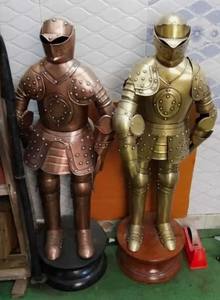 Mini armadura templaria de caballero, traje de Guerrero Medieval de 3 pies de altura con lanza a precio bajo, traje de combate blindado - Product Image 2