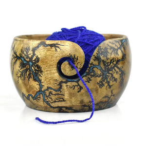 Bol en fil de bois résine et Lichtenberg bol à tricoter en bois de grande taille fait à la main bol en fil de chat lourd cadeau de Noël fonctionnel - Product Image 1