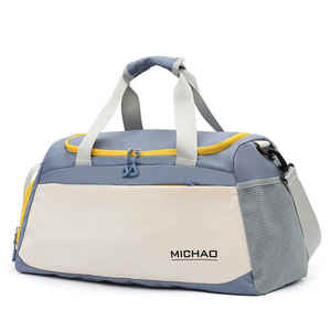 Custom Large Capacity Waterproof Fabric Duffle Gym & Travel Bag Luxury Foldable <b>Design</b> for <b>Luggage</b> Use - Product Image 2