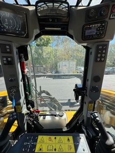 รถตัก135hp รถตักขนาดเล็กรุ่น ASV RT-135ป่าไม้รถตักขนาดเล็กที่มีป่า mulcher รถตักตีนตะขาบที่ได้รับการรับรองจาก EPA - Product Image 6