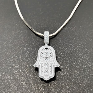 Colgante de mano Hamsa de alta calidad, estilo Hip Hop chispeante para hombres y niños, para bodas religiosas, fiestas, joyería de boda Iced - Product Image 2