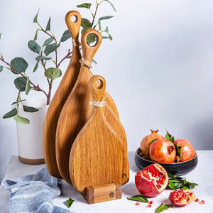 Elegante Tabla de Cortar de Madera Hecha con Madera de Acacia y Madera de Mango que Ofrece Calidad Duradera y Ecológica - Product Image 1