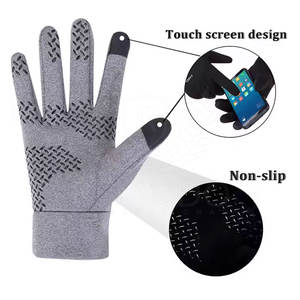 Gants chauds conçus pour les aventures arctiques avec un tissu coupe-vent et des gants chauds de confort thermique - Product Image 3