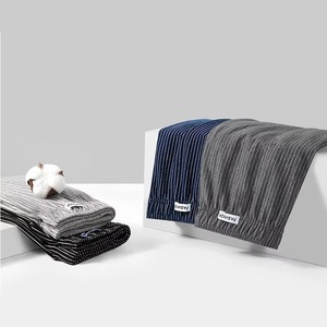 Vente en gros de sous-vêtements en coton à taille élastique pour hommes, caleçon respirant et confortable à carreaux, caleçon tissé pour hommes - Product Image 6