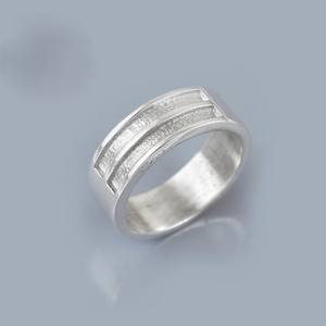 แหวนเงินสเตอร์ลิงสองช่องกว้าง7มม. 925ขี้เถ้าจากนมเครื่องประดับที่ระลึกทำด้วยมือแหวน unisex - Product Image 4