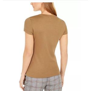 T-shirt Basic a Maniche Corte da Donna Calvin Klein 100% Cotone Jersey Traspirante Leggero con Decorazione a Diamante Marrone Taglia S - Product Image 2