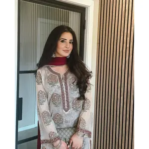 Conjunto de Top Bordado y Dupatta Palazzo para Mujer de Diseñador - Product Image 2