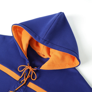 Sudadera con Capucha de Hockey Azul de la Universidad de Lincoln, Sudadera de Forro Polar Premium Unisex de Invierno, Cuello con Cordones, Diseño de Mangas a Rayas, 100% Orgánico - Product Image 3