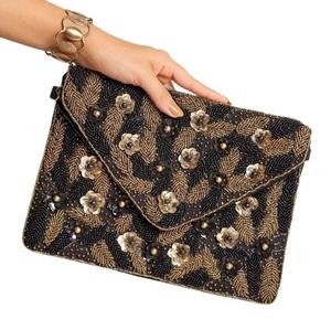 Sac messager en toile pour femme, design bohème indien, fait à la main, élégant, pochette à bandoulière pour les soirées, les courses, les fêtes, vente en gros - Product Image 1