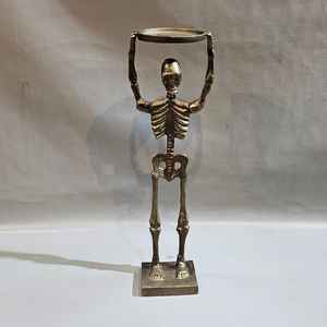 Vente chaude Squelette Photophore Tordu De Luxe En Métal Chandelier Halloween Décor À La Maison De Table Décoratif Lanterne Pot - Product Image 4