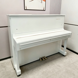 Piano Vertical Yamaha U1D de 88 Teclas, Acabado Blanco, Estilo Clásico, Teclas Contrapesadas, Montaje en Suelo, Tablero de Sonido de Madera Sólida - Product Image 2
