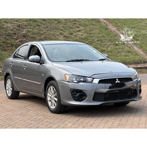 Voitures et SUV Mi-tsubishi d'occasion parfaits pour la famille, les affaires et les aventures tout-terrain - Product Image 3