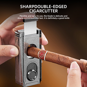 Accendino Grande <span class=keywords><strong>in</strong></span> Metallo Personalizzato JH, Pronto per l'Ordine, Ricaricabile, Antivento, con Torcia, Coltello e Punzone Tutto <span class=keywords><strong>in</strong></span> Uno per Sigari e Fumo - Product Image 3