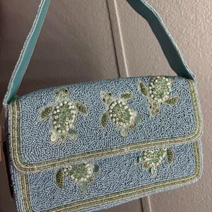 Bolso de mano de noche con cuentas, bolso bordado con cuentas y diseño único hecho a mano - Product Image 6