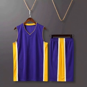 Maillot de basket-ball réversible personnalisé de haute qualité, nom de l'équipe, UPF 50, sans manches, séchage rapide, anti-UV, anti-bactérien, respirant - Product Image 3