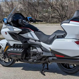 Bicyclettes Honda Gold Wing DCT 1800 d'occasion à vendre - Product Image 1