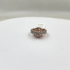 Bague en diamant cultivée en laboratoire pour les fêtes de mariage et les bijoux en diamant synthétiques élégants à la mode - Product Image 1