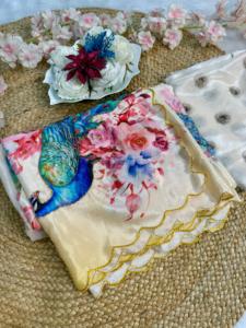 ส่าหรีผ้าไหมมาเลย์ของผู้หญิงเสื้อเบลาส์แนวแฟนซีดีไซน์นกยูงแท้ - Product Image 5