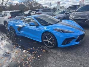 CLEAN 2020 Che-v-rolet Corv_ette Stin _ grey 2LT Convertible RWD - Product Image 2