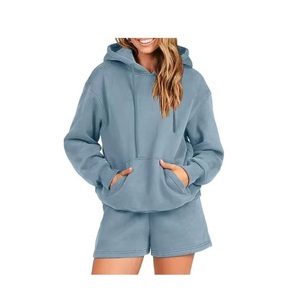 Cómodo conjunto de pantalones cortos con capucha informal Cozy casual Sudadera con capucha y pantalones cortos conjunto cómodo Conjuntos de mujer - Product Image 1