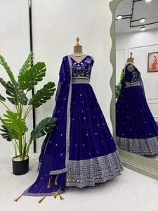 Faux Georgette hilo pesado con trabajo de bordado de secuencia Lehenga y Choli con borde de encaje de cuatro lados listo para usar Dupatta - Product Image 3