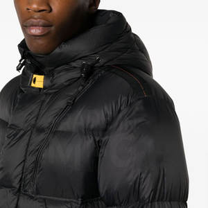 Chaqueta acolchada de precio razonable del fabricante de Pakistán, cantidad a granel, Abrigo acolchado de MOQ bajo en stock, Abrigo acolchado - Product Image 5