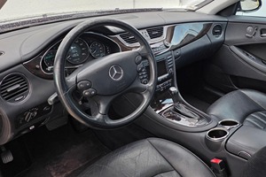 Mercedes-Benz CLS-500 de 2006 - Product Image 4