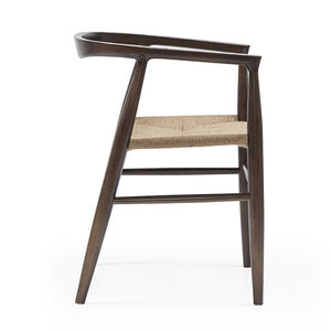 Chaise en bois Tania avec assise en corde tressée, en bois massif et finition brune, pour une utilisation en intérieur et en extérieur - Product Image 4