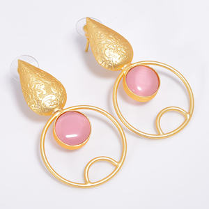 Belles boucles d'oreilles en laiton avec pierres précieuses plaqué or 14 carats boucles d'oreilles de mode pour femmes et filles fournisseurs de bijoux faits à la main - Product Image 5