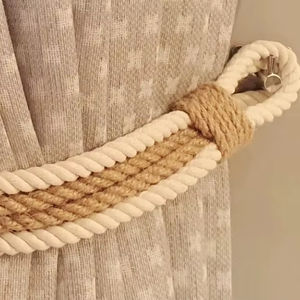 Abrazaderas para Cortinas Hechas a Mano con Cuerda de Yute y Algodón - Product Image 1