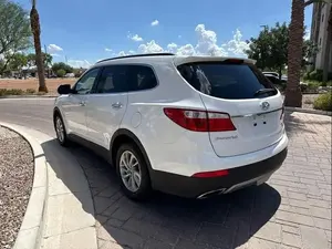 2014 Hyunda SANTA FE GLS - Product Image 4