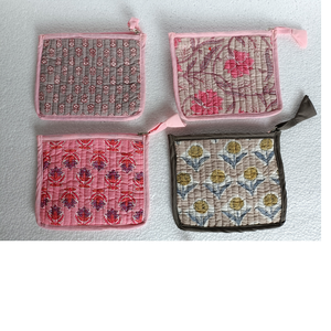 Pochettes en coton kantha 100% à fermeture éclair sur mesure en coton imprimé en blocs disponibles en modèles et tailles assortis pour la revente - Product Image 1