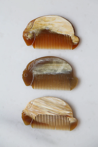 หวีเขาสัตว์ขัดเงา ทำด้วยมือ ราคาขายส่ง หวีเขาสัตว์ธรรมชาติ สำหรับร้านทำผม หวีเขาสัตว์คุณภาพดีที่สุด - Product Image 6