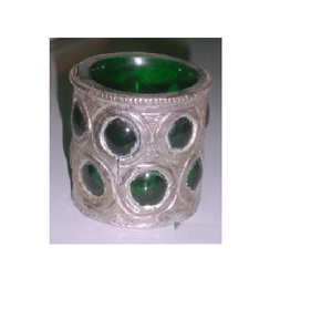 Chaud en demande verre vert et laiton votif le plus vendu pour la décoration saisonnière - Product Image 1