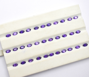 Lote de piedras preciosas sueltas de corte Marquesa de amatista púrpura Natural de 6x3 MM, piedras preciosas naturales, piedras preciosas pequeñas sueltas - Product Image 1