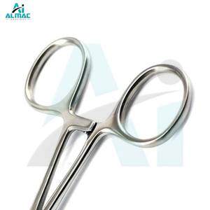 Pince à drapage chirurgicale manuelle professionnelle ALMAC en acier inoxydable, certifiée CE, pour un drapage sécurisé - Product Image 6