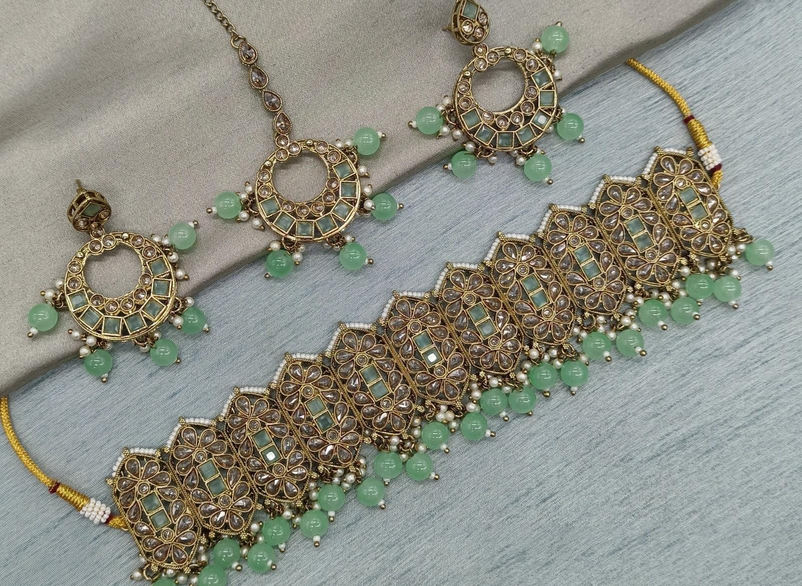 แบบดั้งเดิม