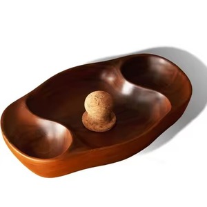 Cendrier en bois élégant et robuste, parfait pour les bars, les hôtels, les maisons, les restaurants et les espaces de café en plein air - Product Image 4