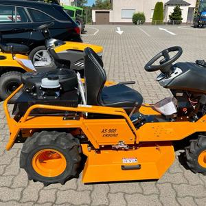 Tractor Cortacésped Eléctrico As 900 Enduro Series de 24 HP y 28 V para Jardines Grandes, con Plataforma de Corte Resistente y Dirección Suave - Product Image 3