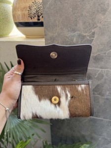 Beautiful Design Cowhide Fur Hand Tooled Carving Leather Clutch <b>Phone</b> Case Card Stylish Turquoise Flower Wallet Women's Clutch - Product Image 4