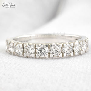 Anillo de Eternidad Medio con Diamantes Naturales Redondos de 3 mm con Certificación IGI, Oro Blanco de 14k, Listo para Enviar - Product Image 1